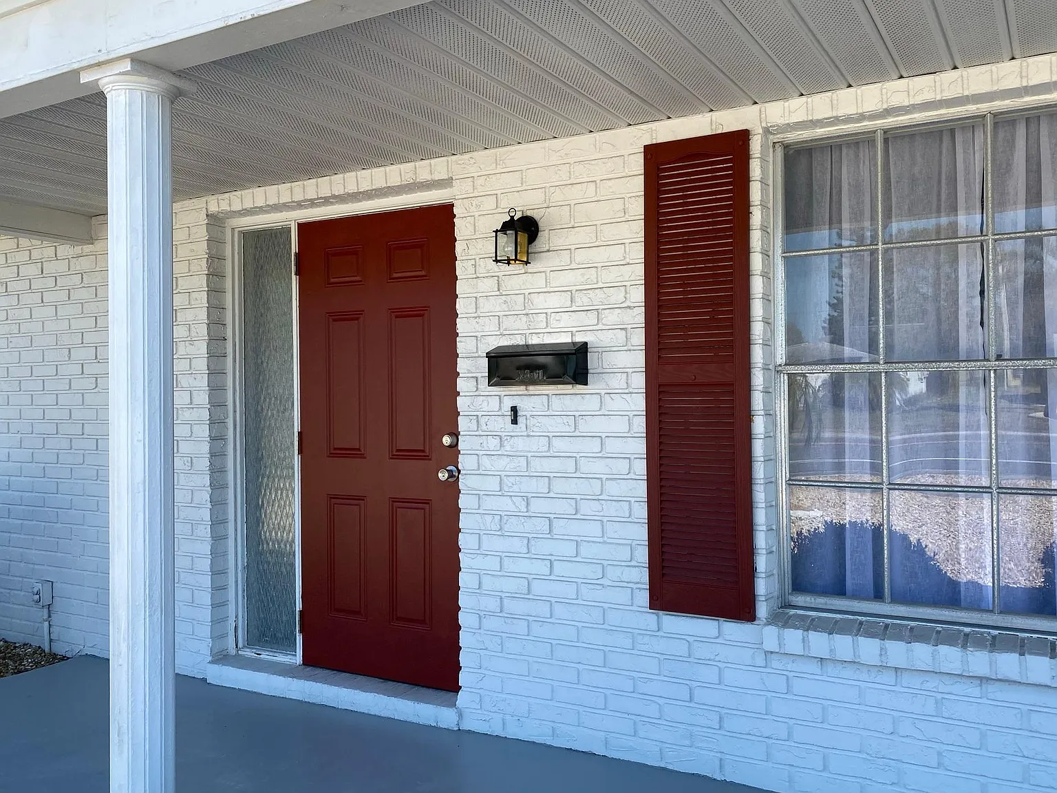 2 bed, 1226 sqft, $1,990 — Photo 2