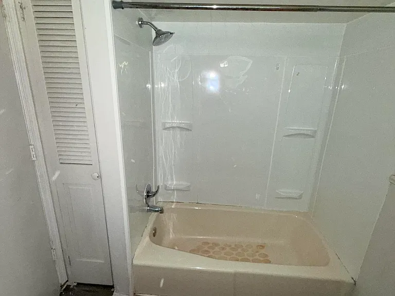 478 N Pennsylvania Ave #REAR — Photo 5