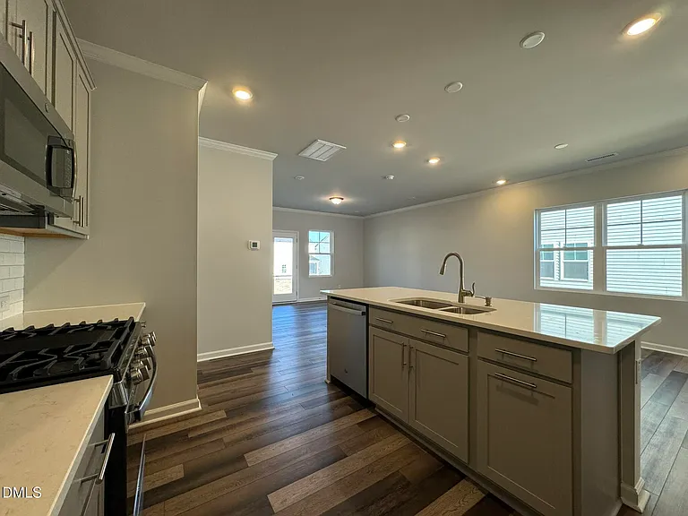 2509 Salt River Ln — Photo 4