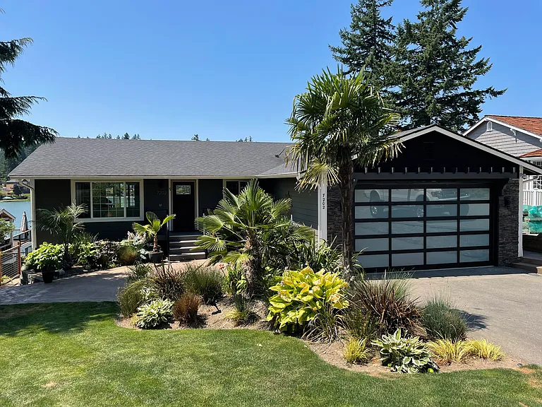 7202 Vandermark Rd E — Photo 14