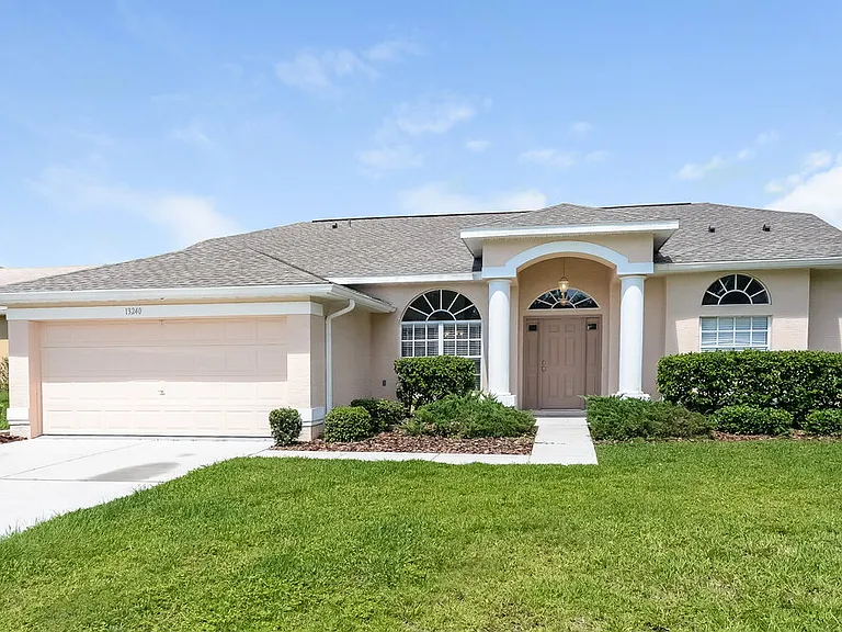 13240 Prince Cir — Photo 1