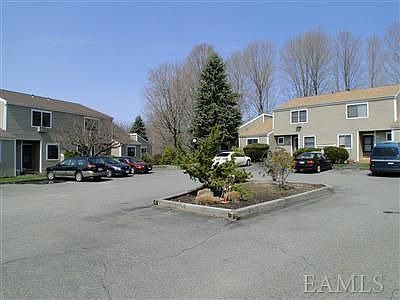 2nd image of 35 Brewster Woods Dr