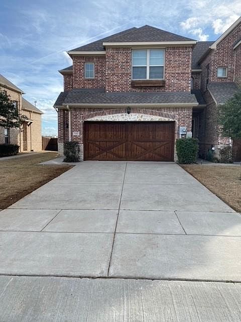 1st image of 142 Preserve Pl