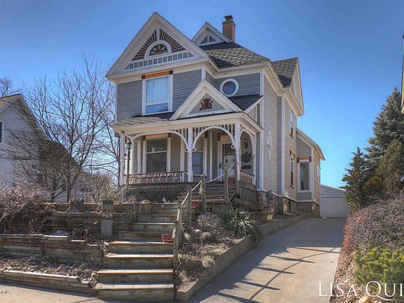 2nd image of 333 Sunset Ave NW
