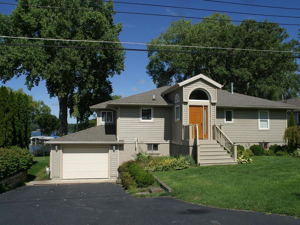 2nd image of 4423 Robbins Rd