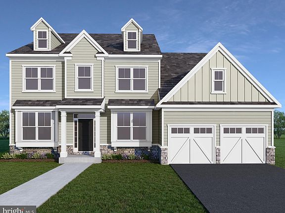 5th image of 167 Bowery Ln