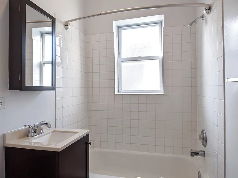 1626 N Humboldt Blvd #1E — Photo 6