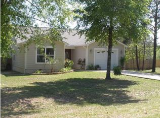 459 Timber Wind Dr, Defuniak Springs, FL 32433