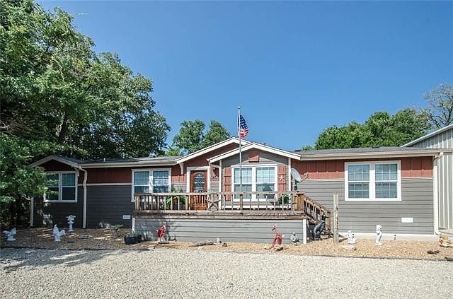1st image of 366 Driftwood Ave