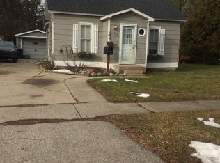 122 Gardner St, Caro, MI 48723