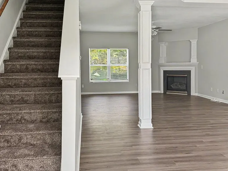 2717 Forest Grove Ct — Photo 5