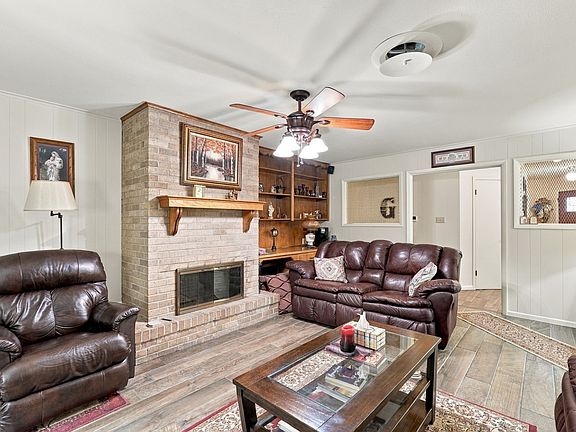 4th image of 4333 Caprock Rd