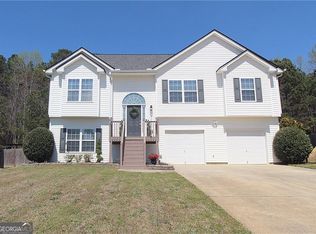 118 Saint Ann Cir, Dallas, GA 30157