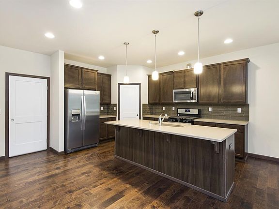 2nd image of 10918 Creviston Dr NW