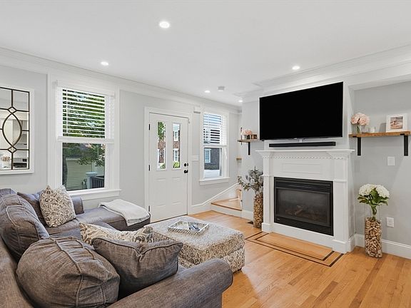 5th image of 19 Eliot St #2