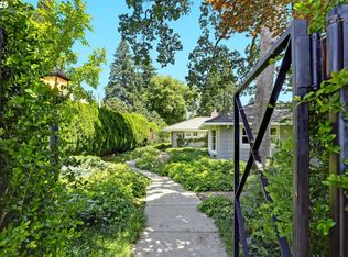 3840 SW 75th Ave, Portland, OR 97225