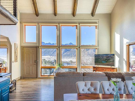 2nd image of 525 Park Lane