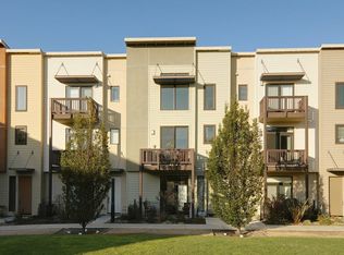 3286 Berryessa St, Palo Alto, CA 94303
