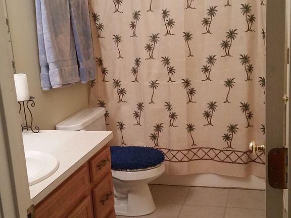 4th image of 3232 White Oak Ct
