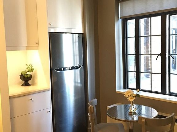 3rd image of 5 Tudor City Pl APT 1414