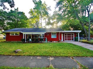 1019 N 15th St, Niles, MI 49120