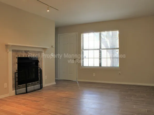 11130 Stratford Dr APT 331, Oklahoma City, OK 73120