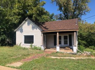 404 High St, Park Hills, MO 63601