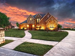 109 Oak Grove Ln, Boyd, TX 76023