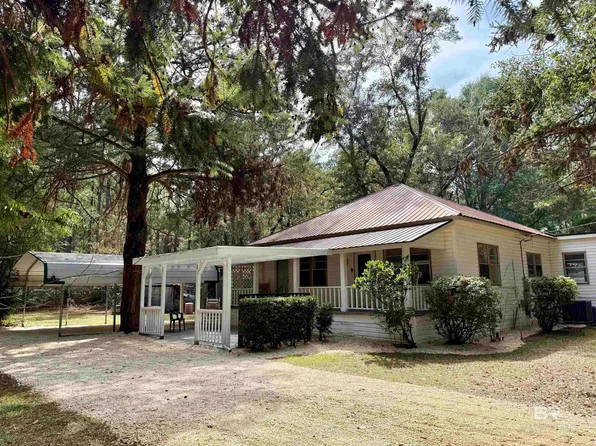 826 Westside Rd, Castleberry, AL 36432