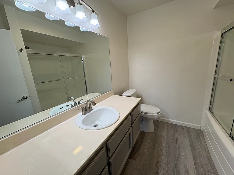 436 N Bellflower Blvd #201 — Photo 47
