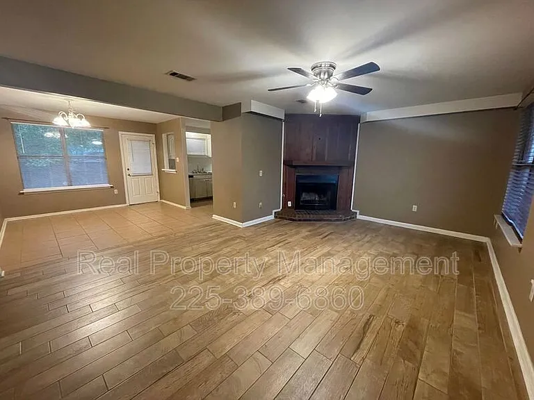 13640 Rampart Ct — Photo 2