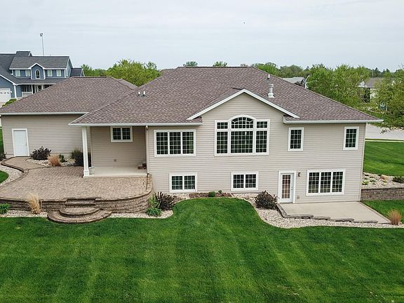 5th image of 1310 Circle Dr