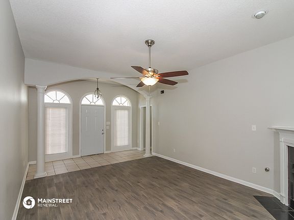 4th image of 7099 Beringer Dr S