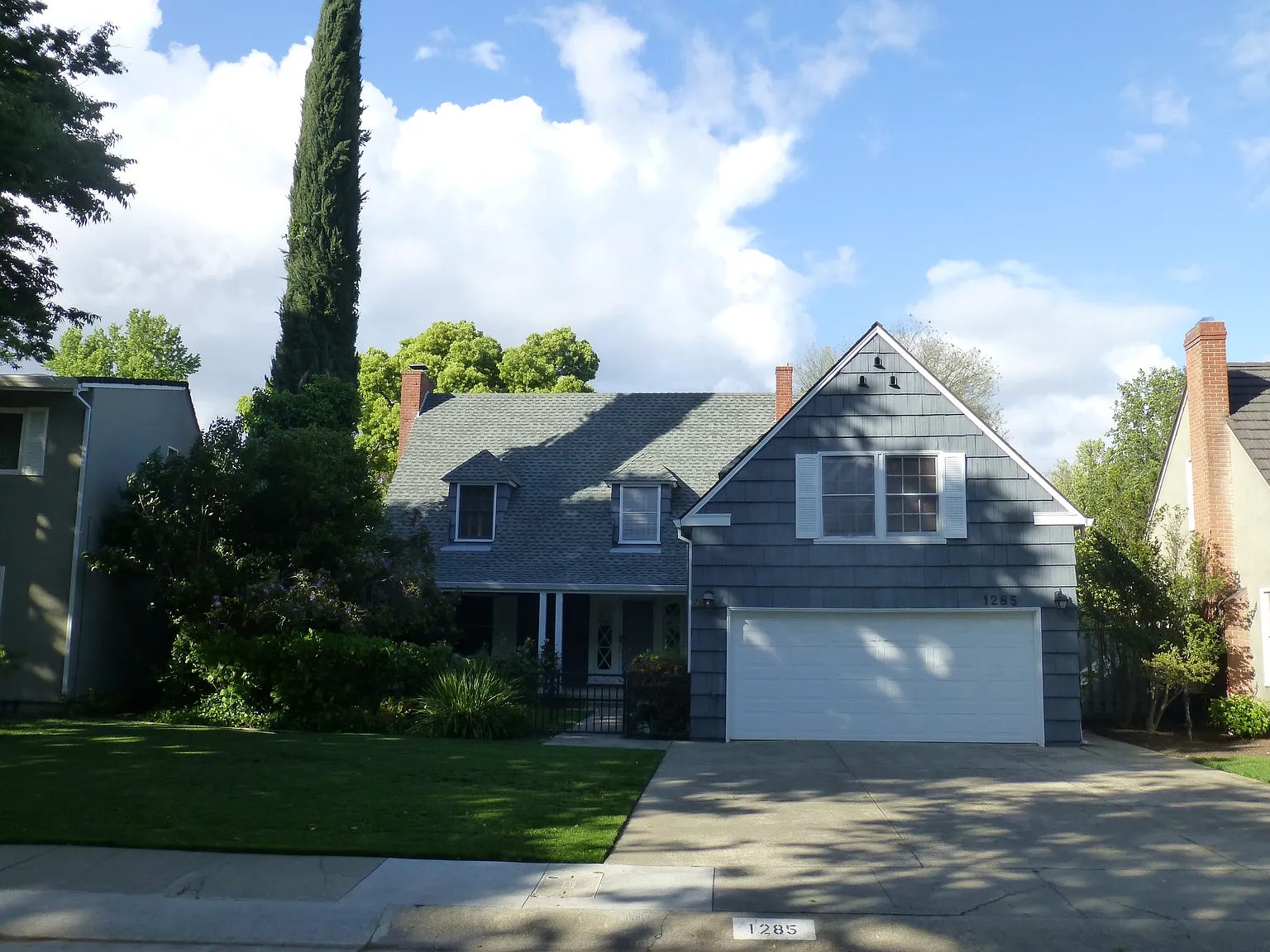 1285 Marian Way photo 1