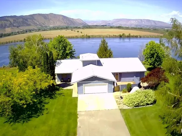 32 Midland Road, Brewster, WA 98813