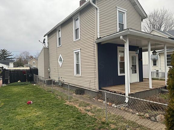 3rd image of 321 Sylvan Ave