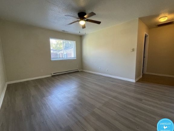 2nd image of 1508 Autumn Dr