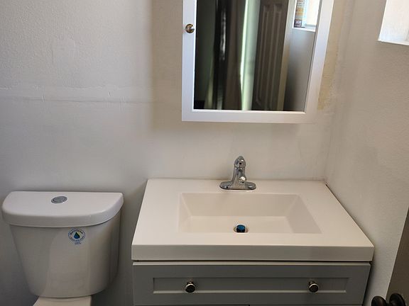 4th image of 5672 S Cactus Wren Ave #1