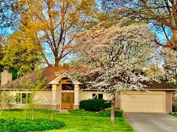 3334 Nugent Blvd, Columbus, IN 47203