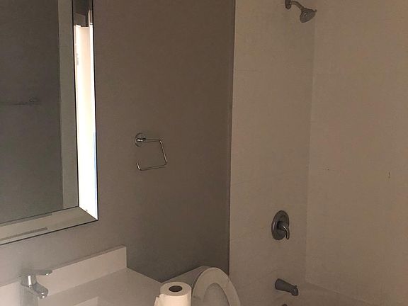 5th image of 1734 W Cullerton St #G