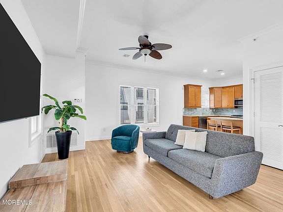 2nd image of 508 Monroe Avenue #2R