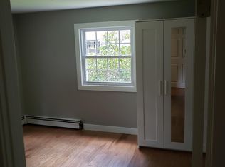 31 Highland St, Medway, MA 02053