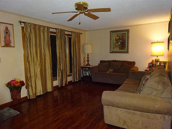 2nd image of 2312 Hart Ave