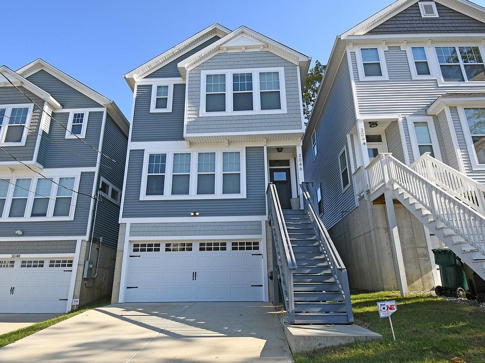 1st image of 3046 Lavinia Ave