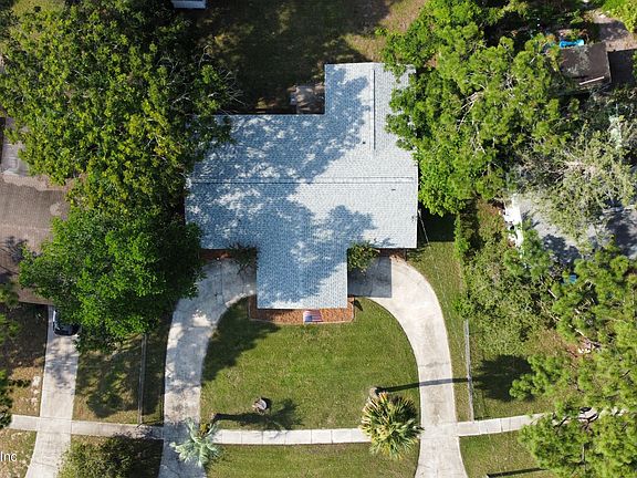 5th image of 335 ARORA Boulevard