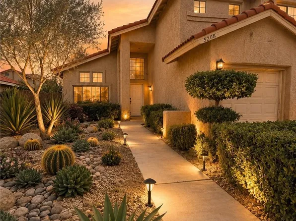 5208 Opal Ave, Palmdale, CA 93552