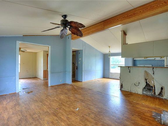 3rd image of 54 Lone Pine Ct