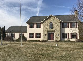 750 Junction Rd, Manheim, PA 17545