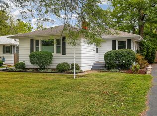 5741 Washington St, Downers Grove, IL 60516