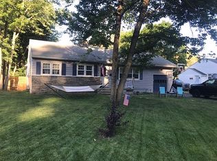 25 Brockley Dr, Delmar, NY 12054
